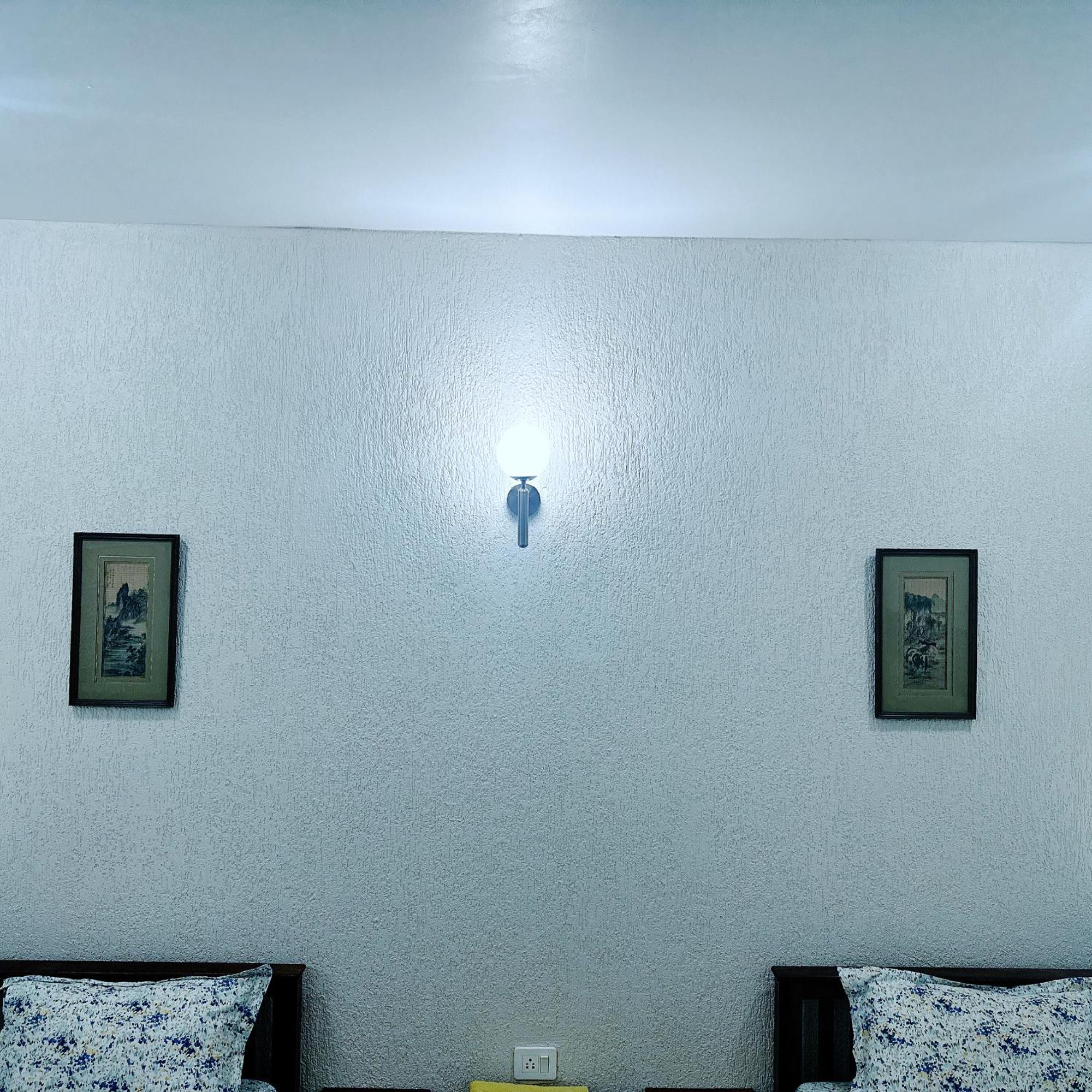 Vraj Vilas Vrindāvan Extérieur photo